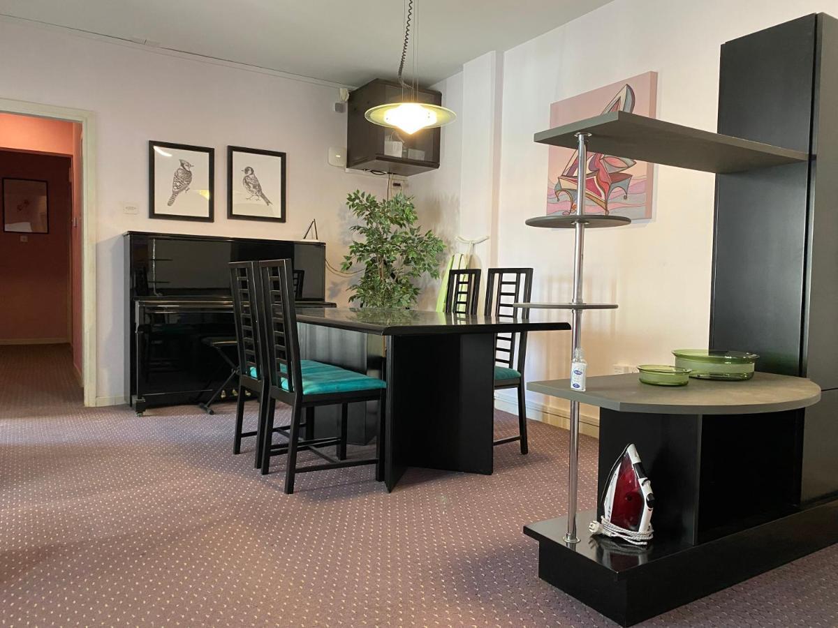 Private Room In A Shared Flat At Best Location Limassol Exterior foto
